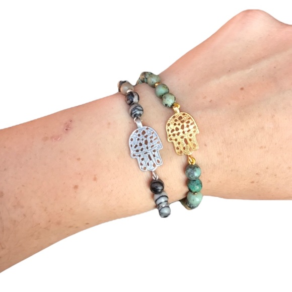 Hamsa Beaded stretch Bracelet - Picture 5 of 13